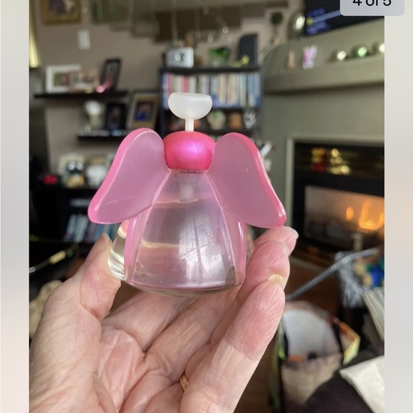 Rare Plumes by Pupa 30ml EDT Spray. 25ml left. Rare and Discontinued. - Picture 4 of 5